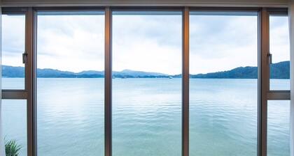 LaLacourt Seaside YAGAJI 2D