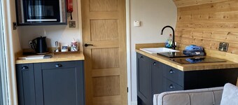 Meadow View  - (Bottom Cabin)  - sleeps 2 guests  in 1 bedroom