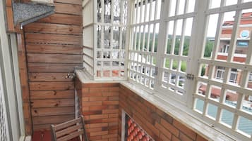 Comfort suite, 5 slaapkamers, bijgebouw | Terras