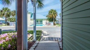 Outdoor pool - Sunkissed by Gold Star Vacation Rentals (Orange Beach)