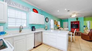 House, 3 Bedrooms | Private kitchen - Sunkissed by Gold Star Vacation Rentals (Orange Beach)