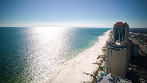 On the beach - Phoenix II 2052 by Gold Star Vacation Rentals (Orange Beach)