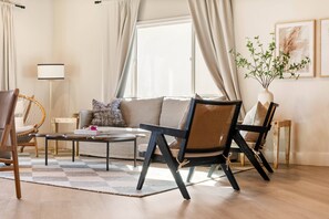 Smart TV - Voted Guest Favorite! Get Wow'd! Stellar Views Hollywood Hills (Los Angeles)