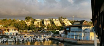 Superbe vue au coeur de ST Gilles,port,plages,restaurants,loisirs