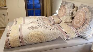 2 bedrooms, bed sheets