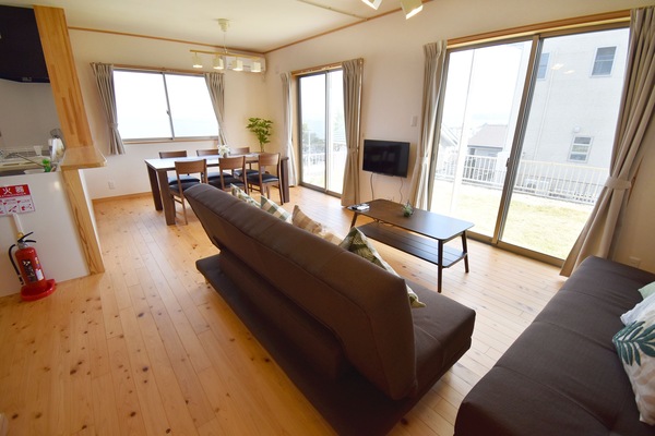 Comfort House | 3 bedrooms, laptop workspace, iron/ironing board, WiFi (free)