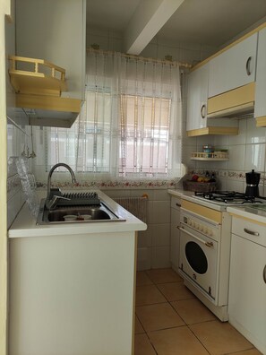 Private kitchen - Atico Precioso a 1500 m. de la Playa Muchavista (San Juan de Alicante)