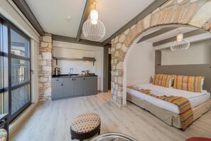 Deluxe Double Room, 1 Bedroom | Egyptian cotton sheets, premium bedding, free minibar items - Alp Pasa Fiore Garden Suites - Special Class (Antalya)