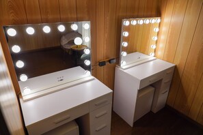 Hus Comfort | Badrum | Badkar/dusch, gratis toalettartiklar, hårtork och handdukar