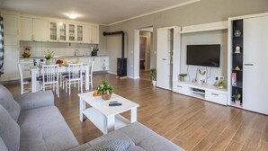 Unclassified image, 4 of 24, button - Apartment Noah and Matija (Ston)