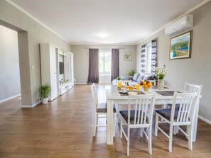 Apartment (Three Bedroom Apartment) | Private kitchen | Fridge - Apartment Noah and Matija (Ston)