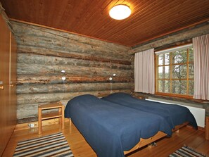 2 عدّة غرف نوم ومكتب