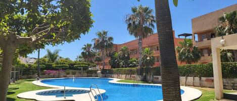 Piscina all'aperto