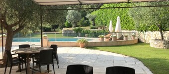 Villa au Calme ,vue Dégagée et Décor Soigné