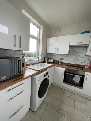 Casa Confort | Cocina privada | Horno