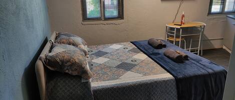 1 chambre, Wi-Fi gratuit, draps fournis