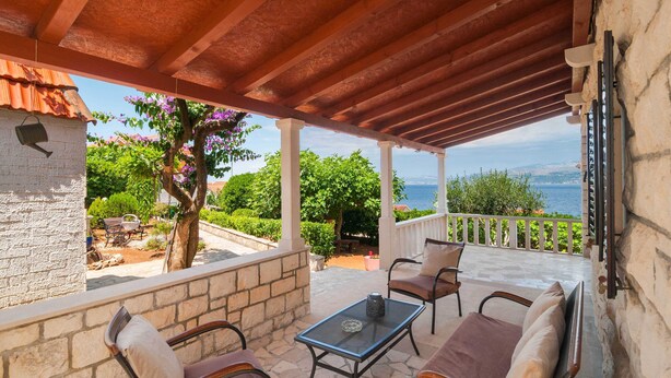 House (Five Bedroom Holiday Home with Terrac) | Terrace/patio - House for Rent Nikoletta (Postira)