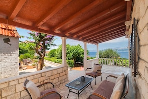 Terrace/patio - House for Rent Nikoletta (Postira)