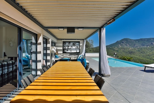 Vaste Demeure D'architecte