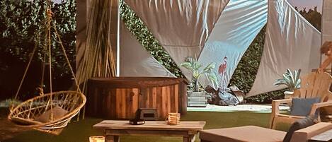 المنطقة المحيطة بالمنشأة