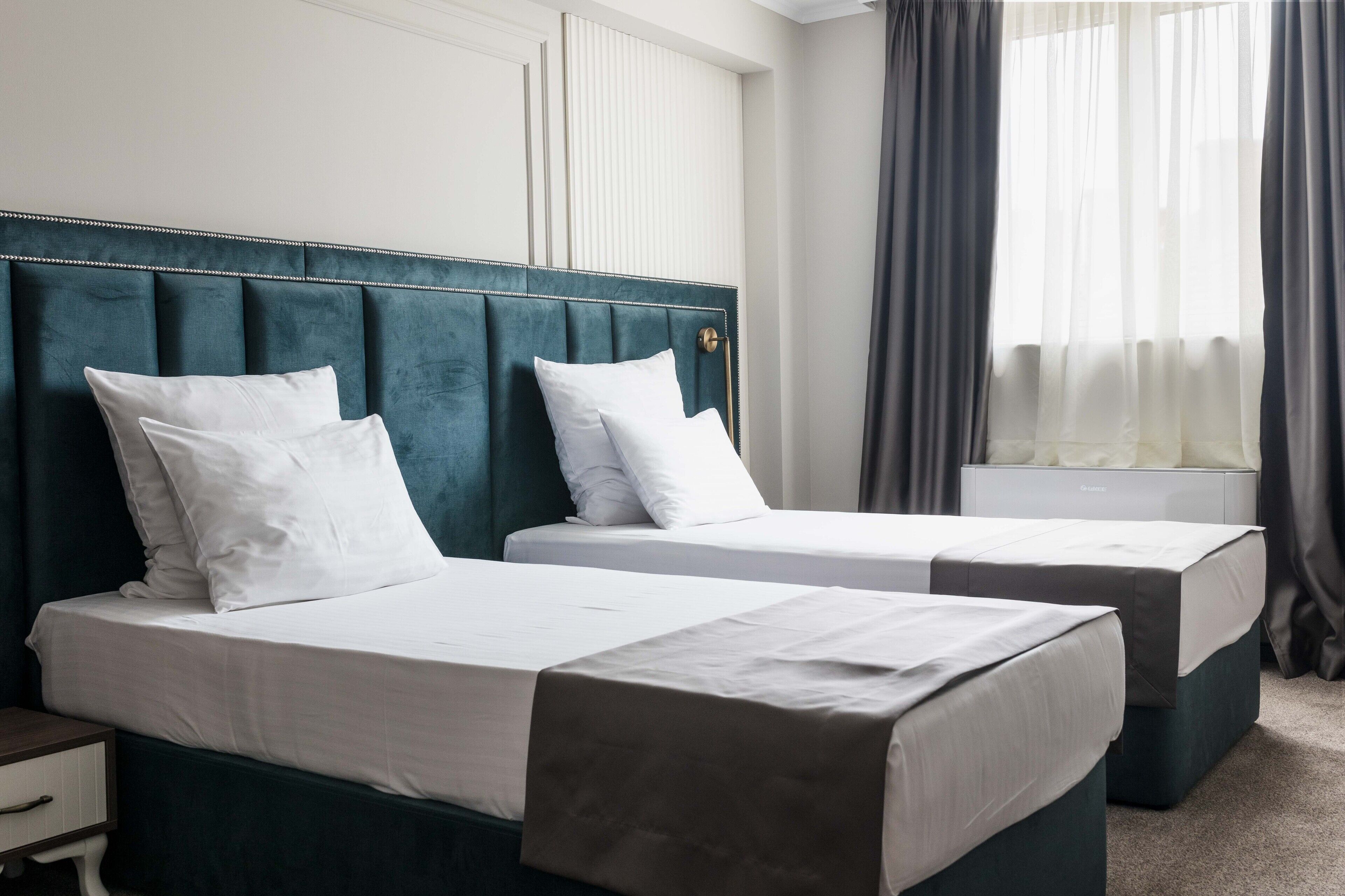 Luxury Room | Desk, laptop workspace, soundproofing, iron/ironing board