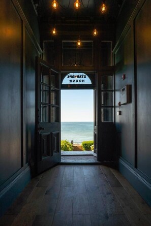 Interior - Luxe Beach Pad, Wow Sea Views at Coco By The Bay (Herne Bay)