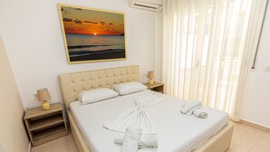Habitació doble Deluxe, balcó | Wifi gratuïta i roba de llit 