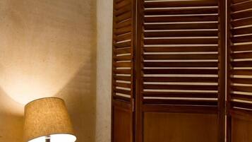 1 soverom, internettilgang og sengetøy