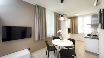 Appartamento Standard, 1 camera da letto | Sala da pranzo