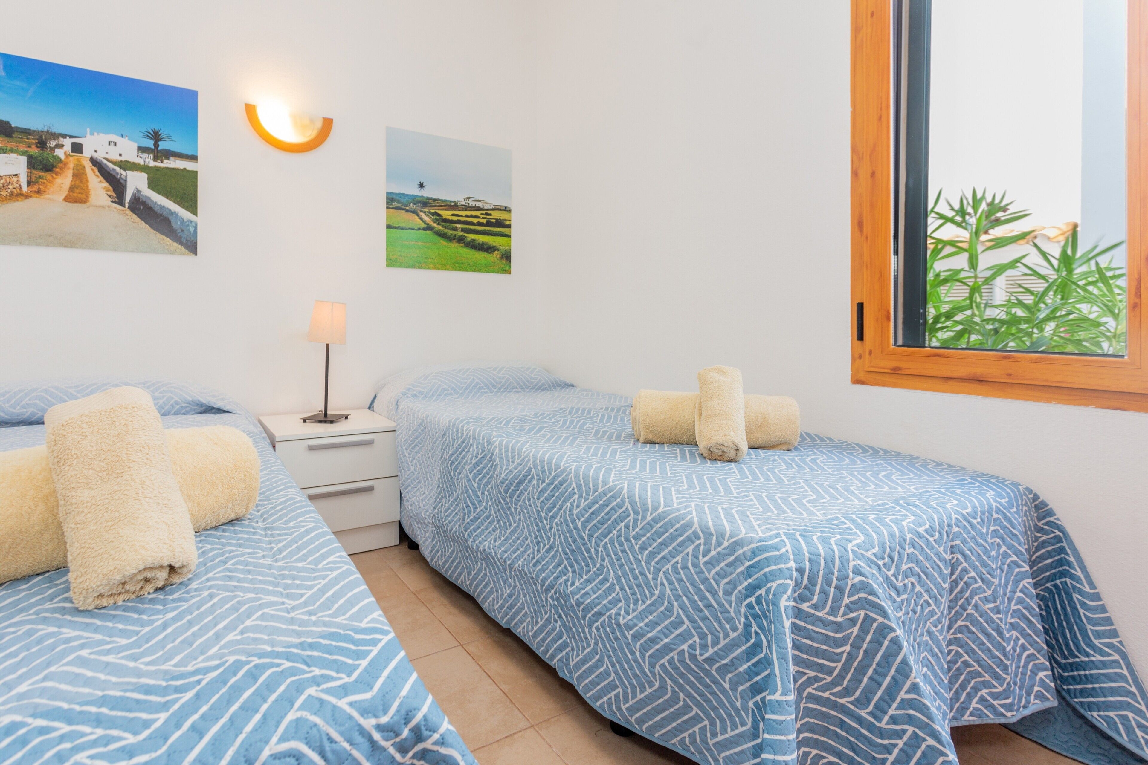 2 camere, ferro/asse da stiro, Wi-Fi gratuito, lenzuola