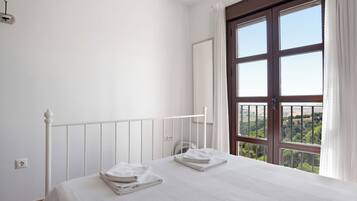 1 makuuhuone, silitysrauta/-lauta, ilmainen Wi-Fi, vuodevaatteet