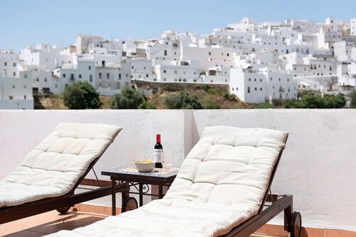 Apartment Cobijadas75 Segur with Mountain View, Balcony & Wi-Fi