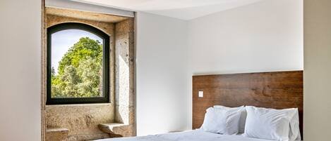 2 chambres, fer et planche à repasser, Wi-Fi gratuit