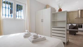 1 chambre, Wi-Fi gratuit, draps fournis