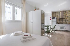 1 chambre, Wi-Fi gratuit, draps fournis