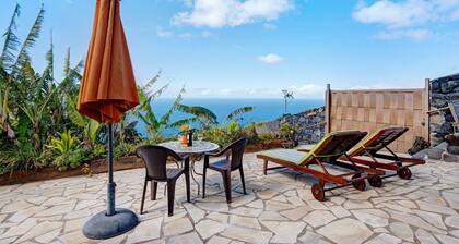 Holiday Home Casita Paraiso with Sea View, Terraces & Wi-Fi