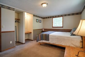 2 chambres, bureau, fer et planche à repasser, accès Internet