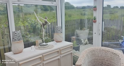 Cozy Cottage Retreat in Listowel pet Friend