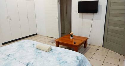 Excellent Apartment for a memorable stay - Super close to every major amenities.
