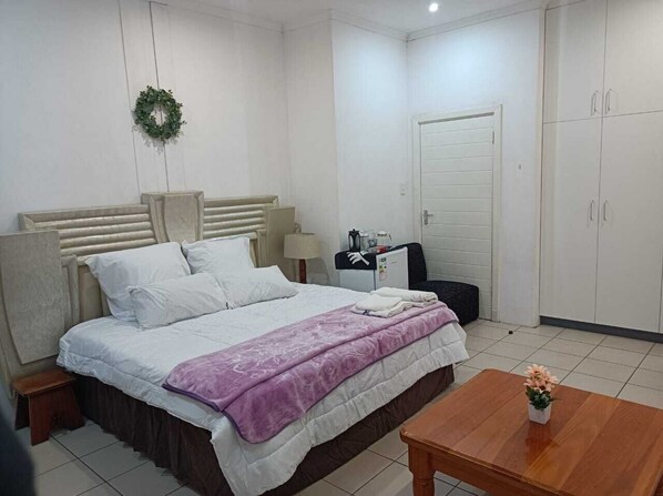 7 dormitorios, escritorio, tabla de planchar con plancha y wifi gratis