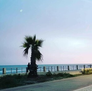 Beach nearby, beach towels