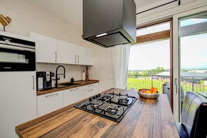 Kühlschrank, Mikrowelle, Geschirrspüler