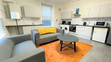 City House | Living area