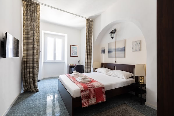 1 Schlafzimmer, Bügeleisen/Bügelbrett, Reisekinderbett, kostenloses WLAN