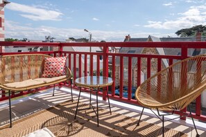 Property grounds - Modern flat for 4 within walking distance of the beach (Pléneuf-Val-André)