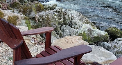 River Love 💙 Tiny Adventure *Highlands
Cullasaja River Gorge
same day bookings