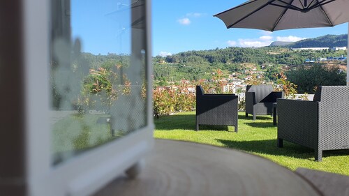 Family House - Village Guest House - Arouca