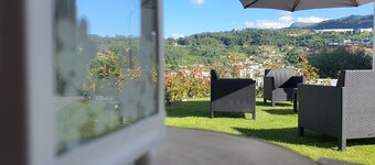 Family House - Village Guest House - Arouca