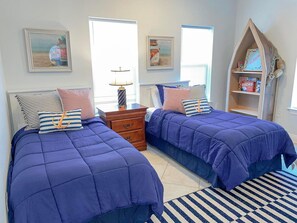 Casa, 4 habitaciones | 4 habitaciones, decoración personalizada y muebles diferentes 