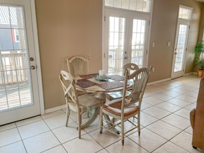 Dining - 049 Beach Comber by ACP (Dauphin Island)